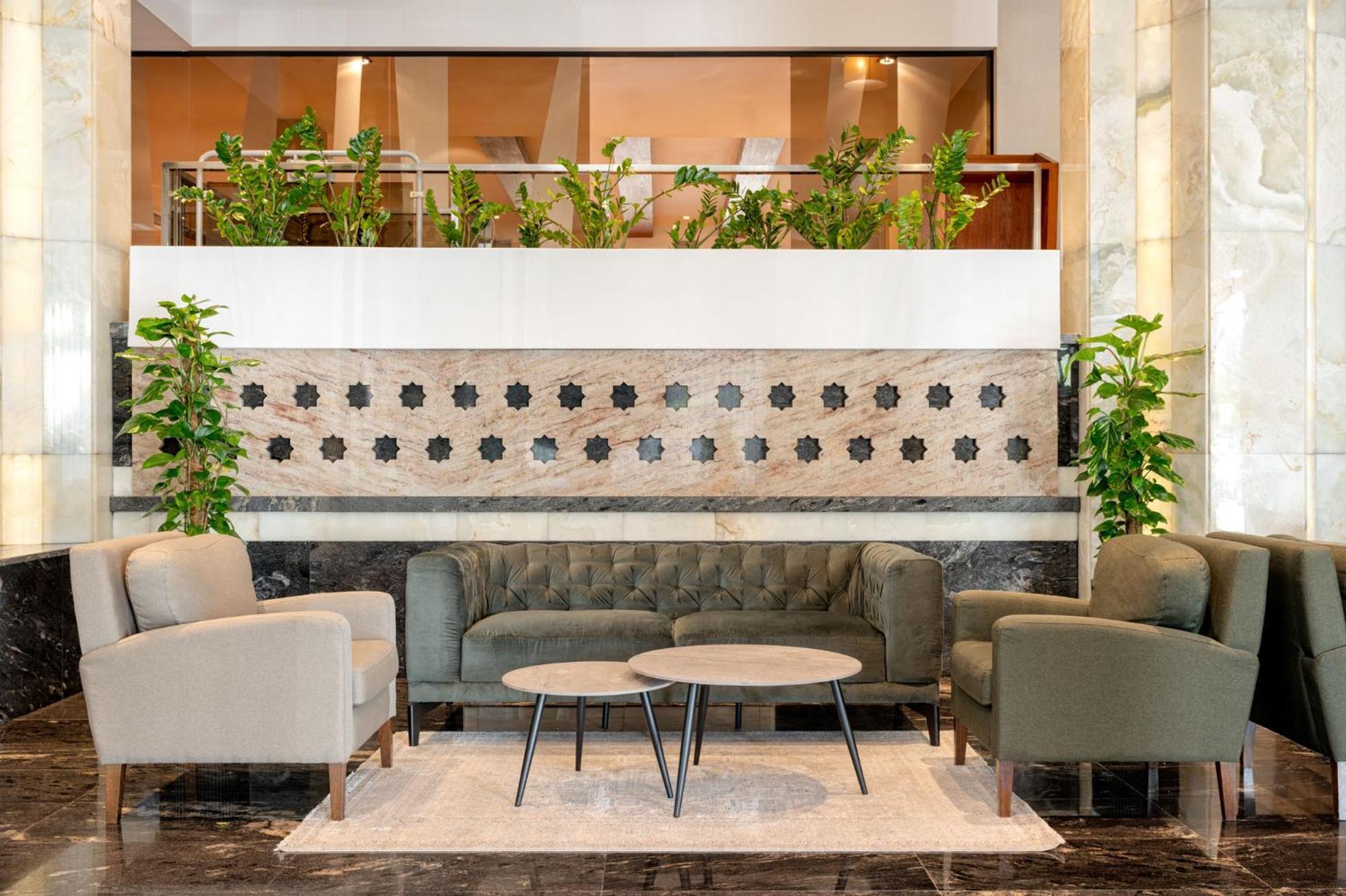 Movenpick Hotel Сараево Экстерьер фото