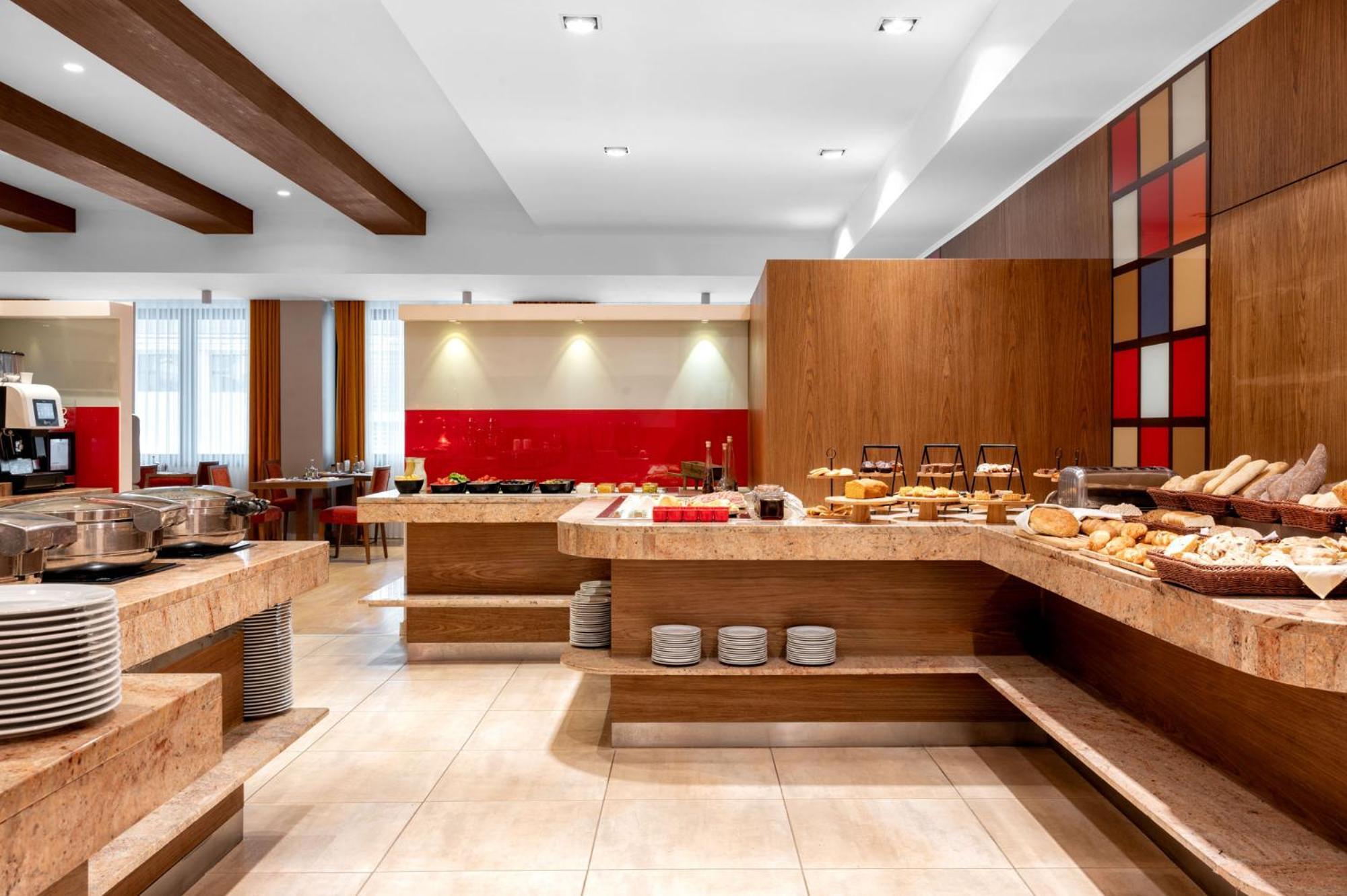 Movenpick Hotel Сараево Экстерьер фото