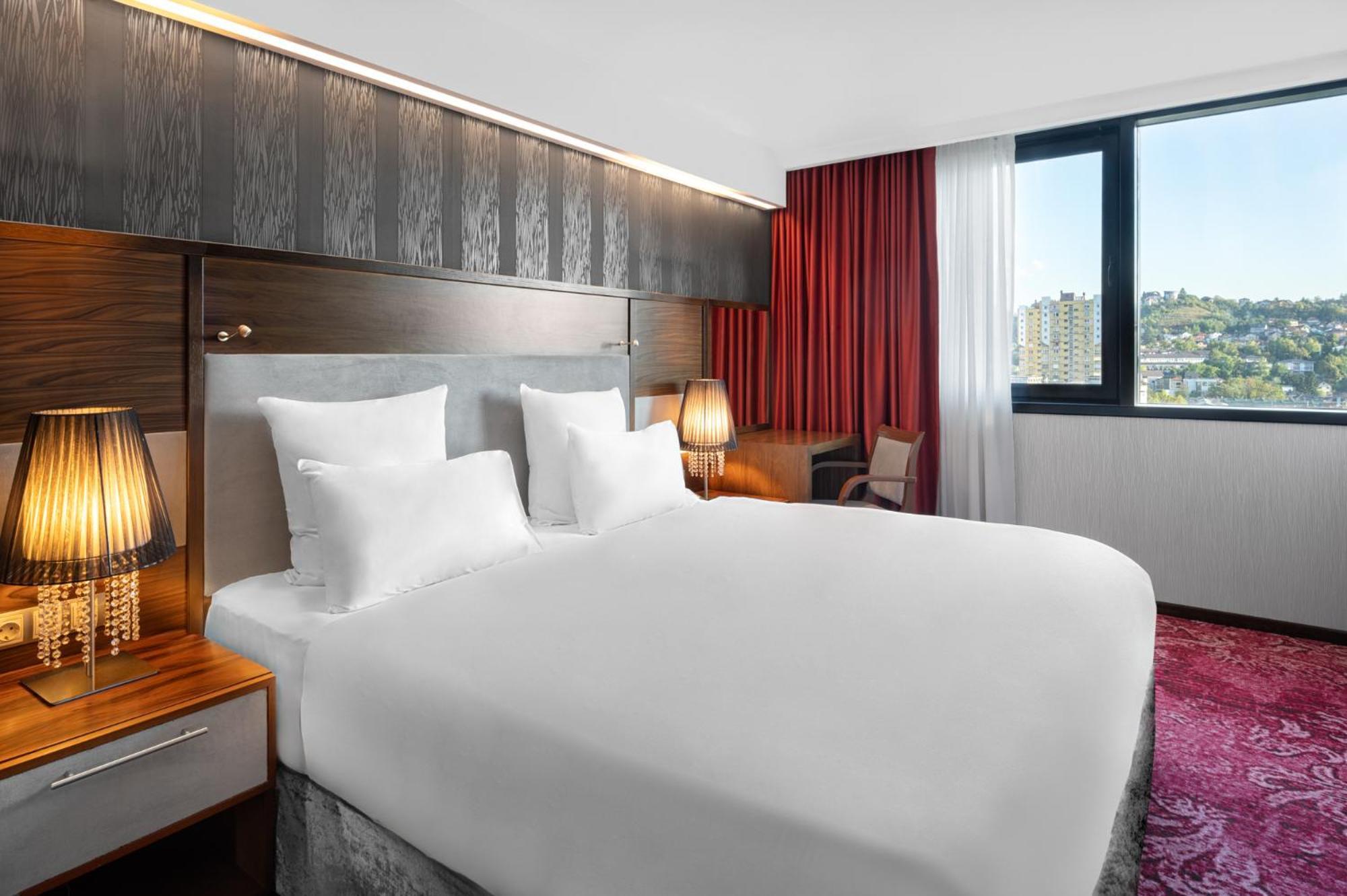 Movenpick Hotel Сараево Экстерьер фото